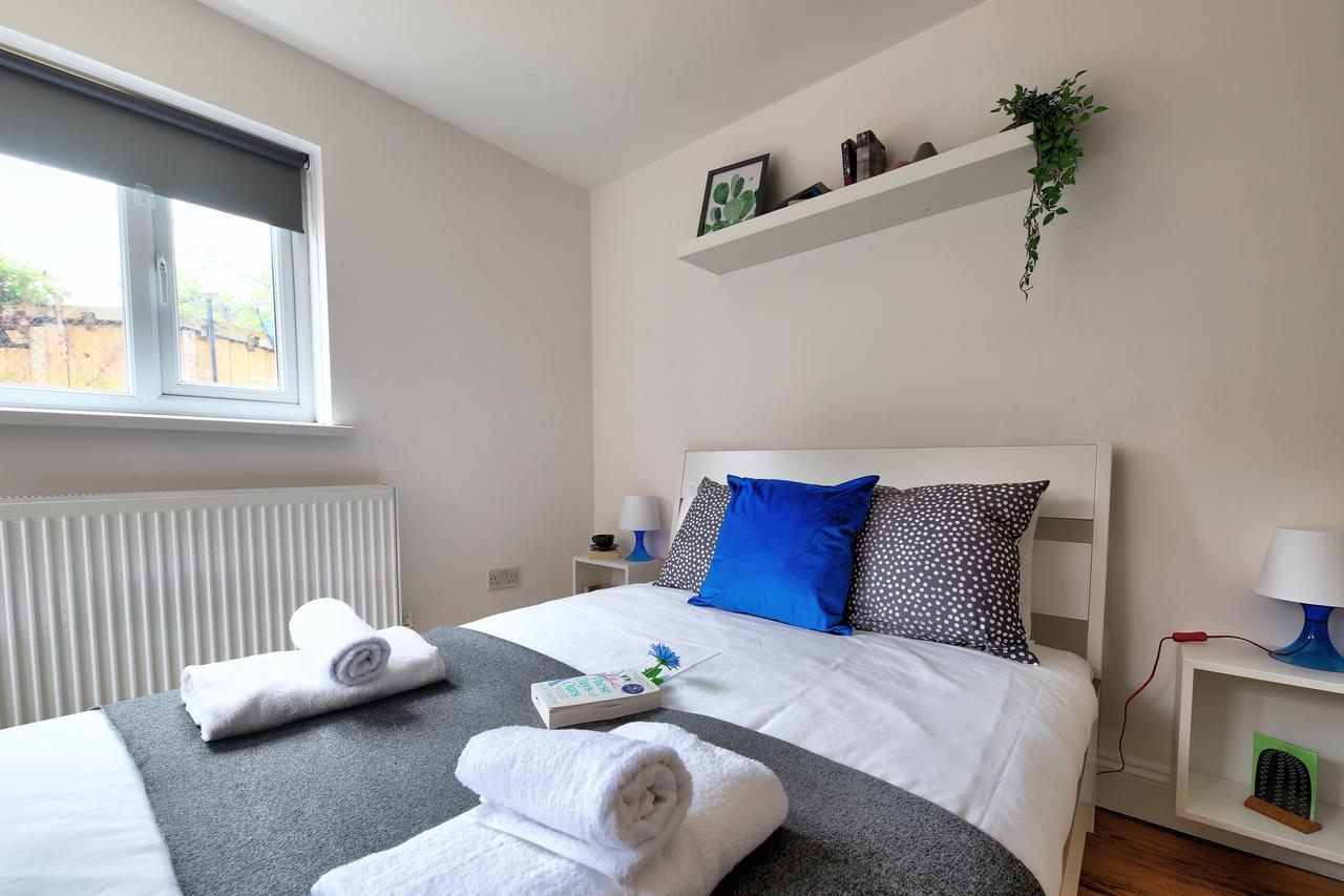 Wembley Willesden Short Let London Apartments المظهر الخارجي الصورة