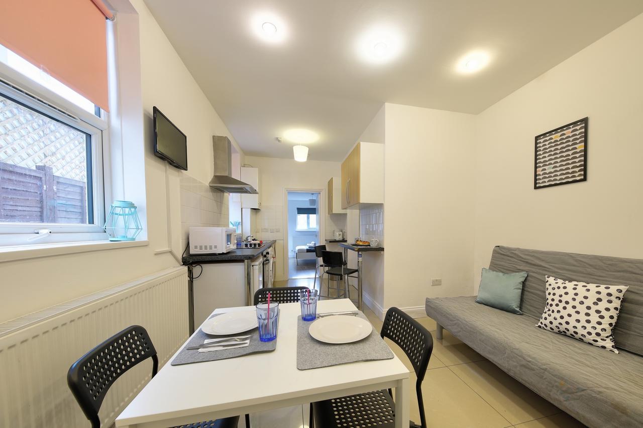 Wembley Willesden Short Let London Apartments المظهر الخارجي الصورة